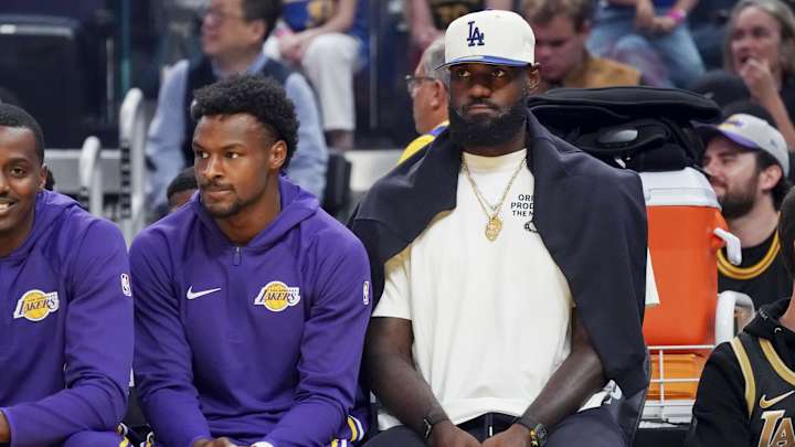 Lakers Notes: Huge Injury Update, Steve Nash Questions LA Move, Time for LeBron James Trade?