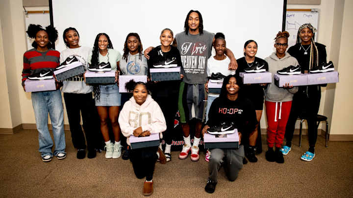 San Antonio Spurs Donate New Shoes To Wagner High School Basketball Teams
