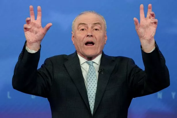  Curtis Sliwa gives Trump huge snub in awkward New York mayoral debate moment