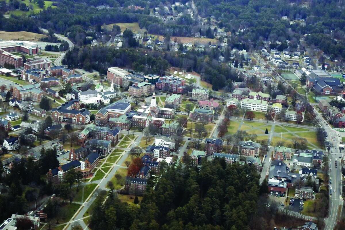 Student reports swastika at Dartmouth College
