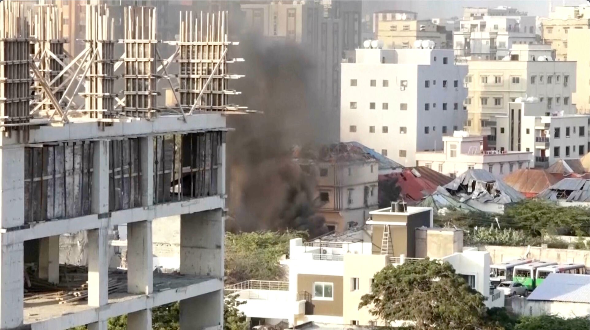  Militants attack major prison in Mogadishu hours after roadblocks lifted