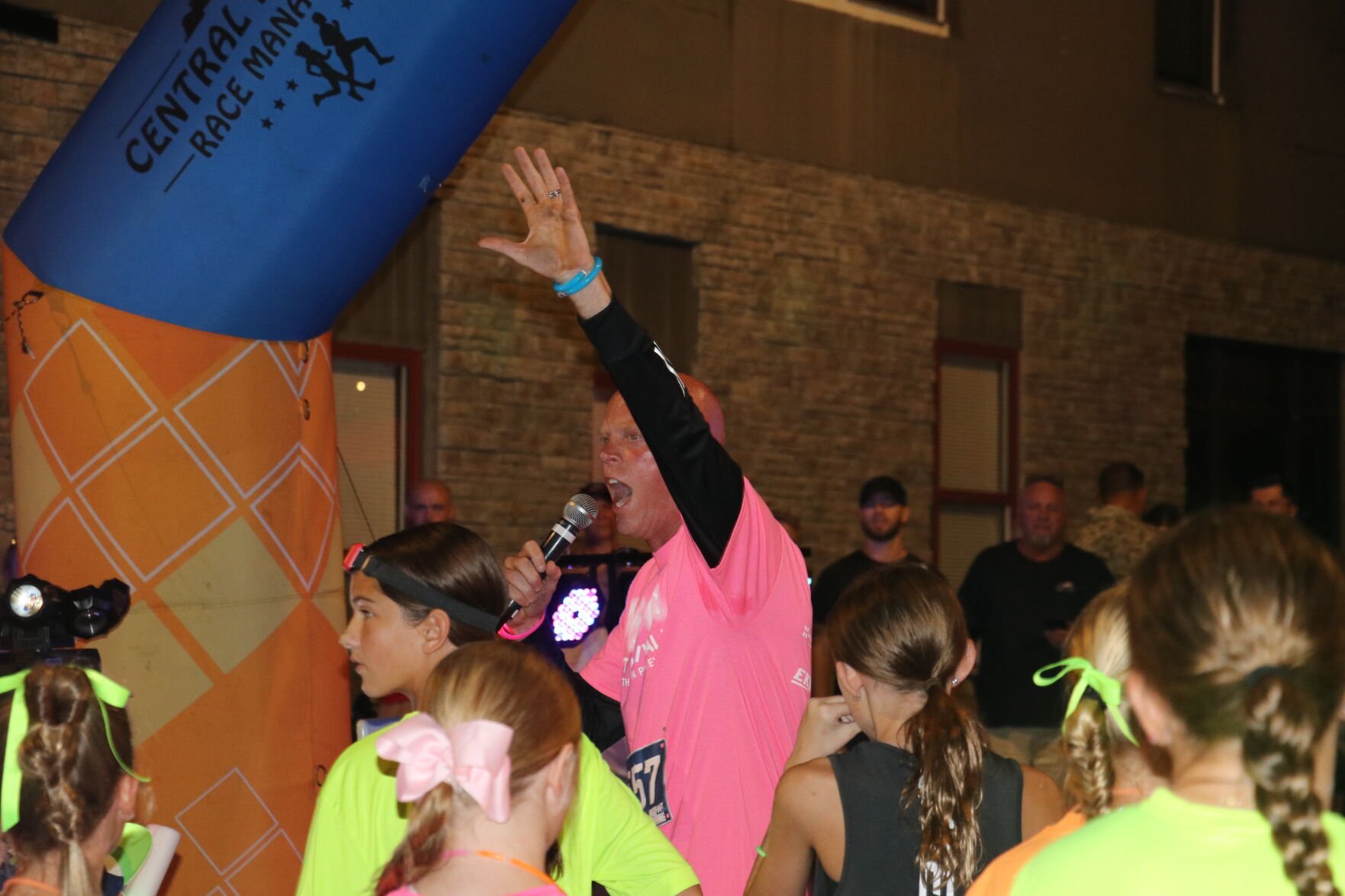 Neon Night Run lights up downtown Richmond for second year