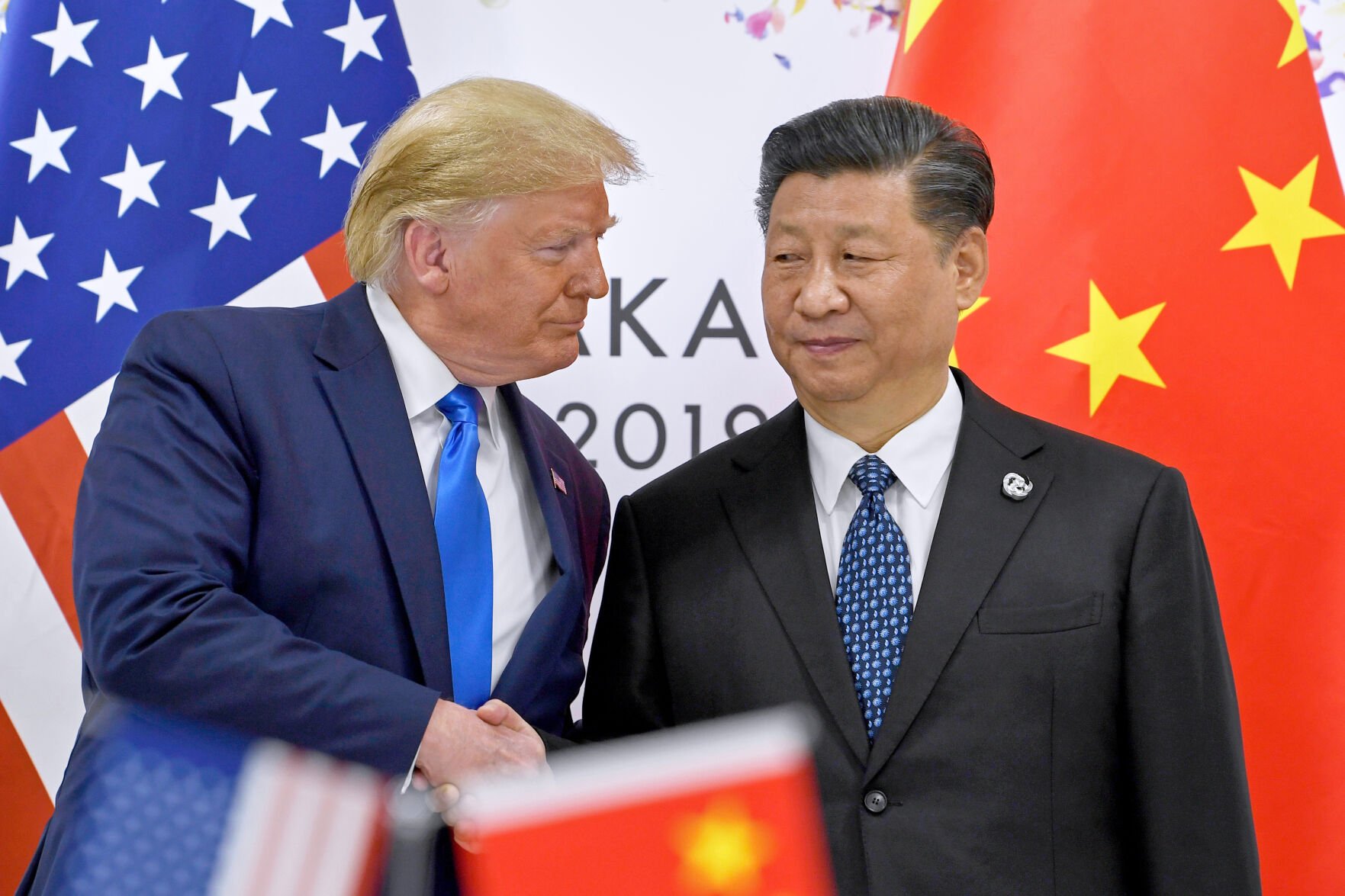  Trump suggests canceling Xi meeting and threatens more tariffs after China restricts key exports
