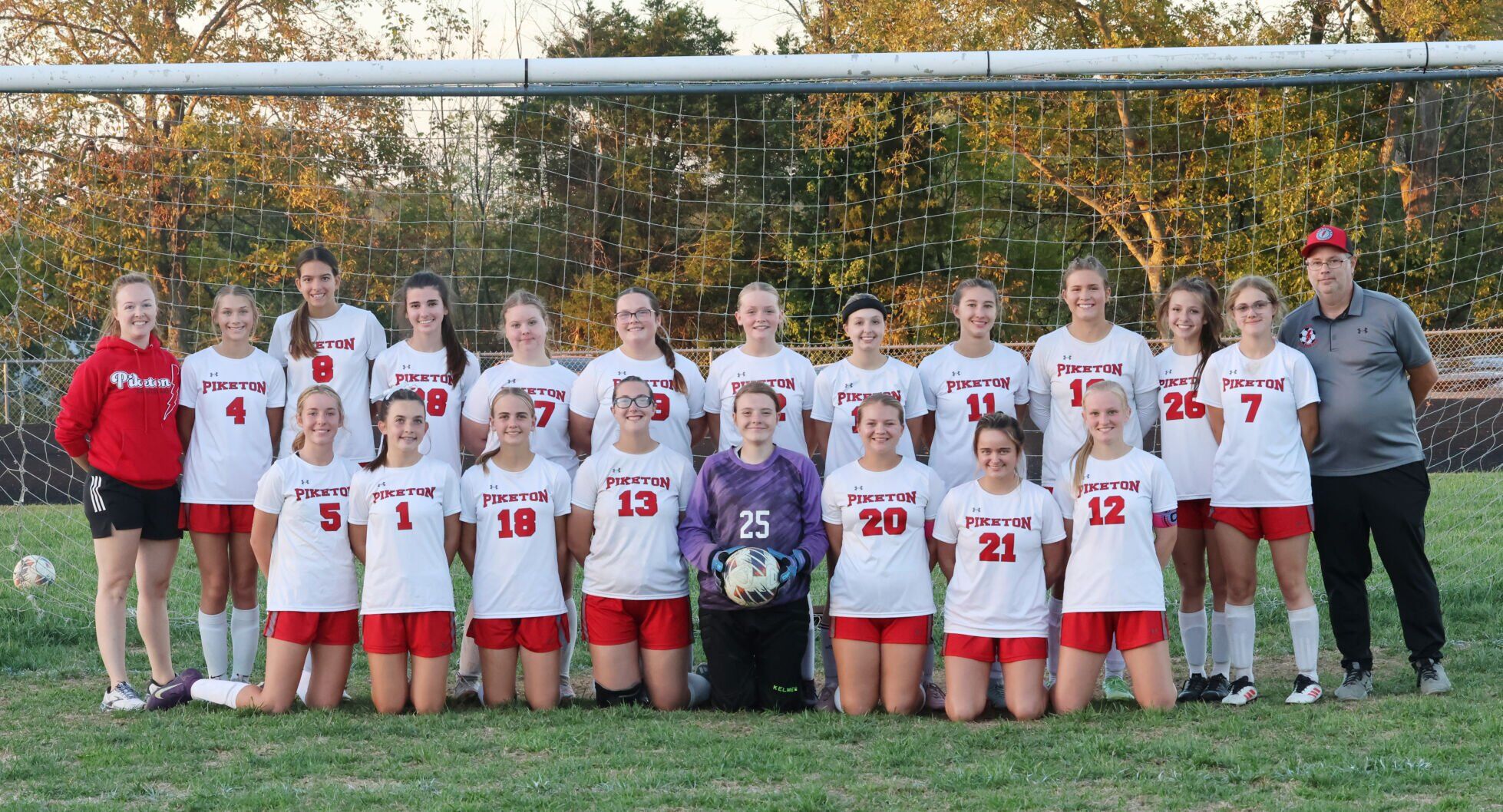 Piketon Lady Redstreaks upset Peebles in tournament opener