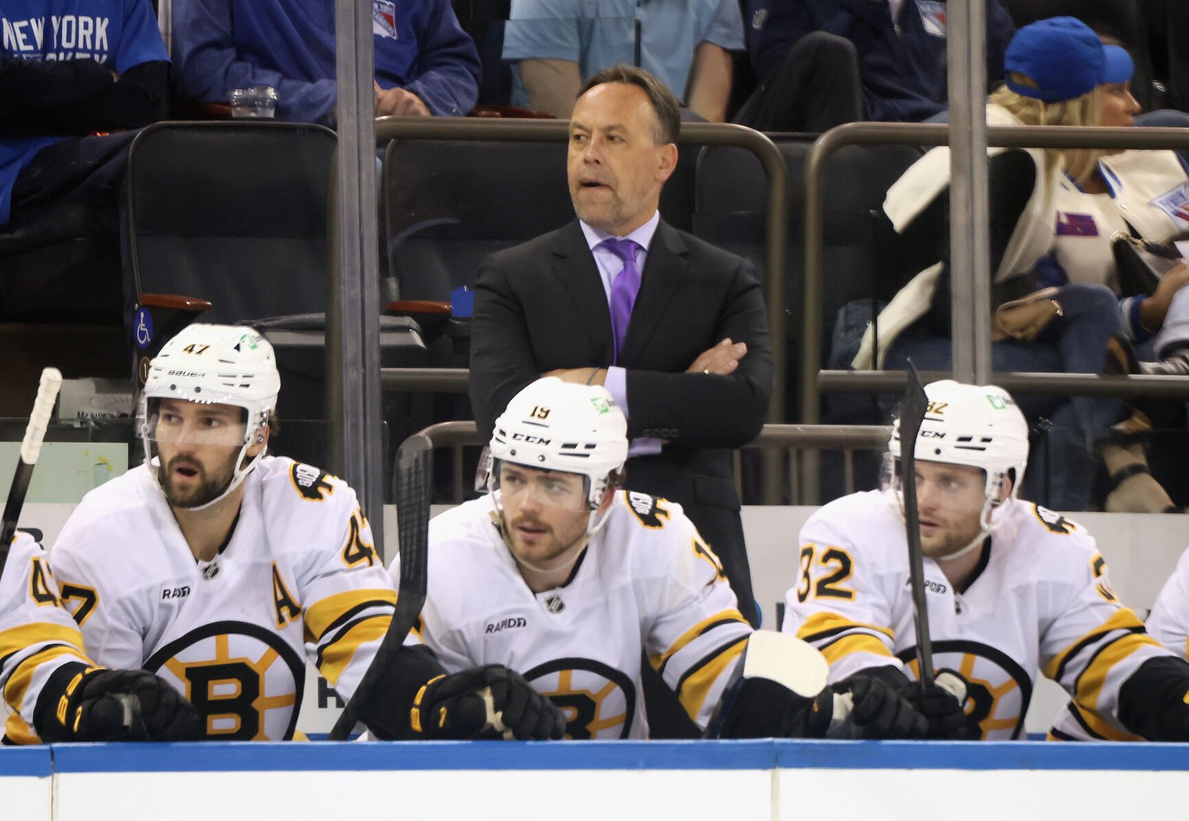 Bruins fall to the Mammoth, 3-2