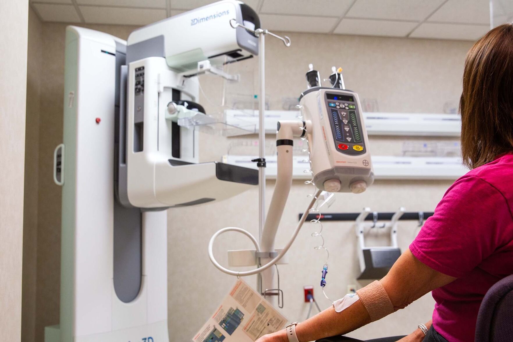 Mercy Brings Cutting-Edge Breast Imaging Technology to Cedar Rapids