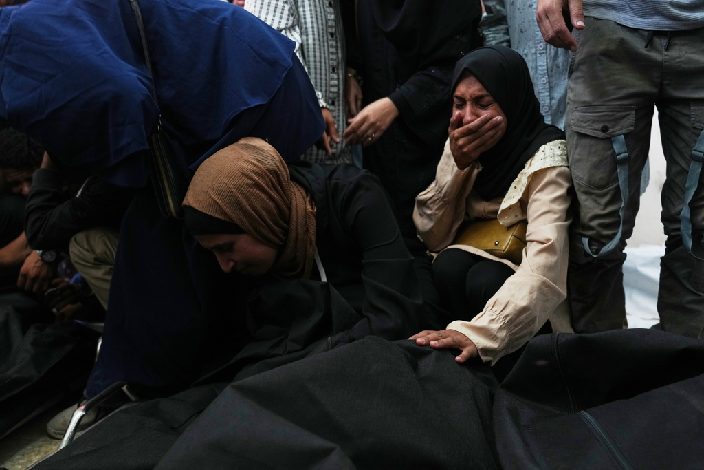  Live: Israel kills 97 Palestinians in Gaza since start of ceasefire