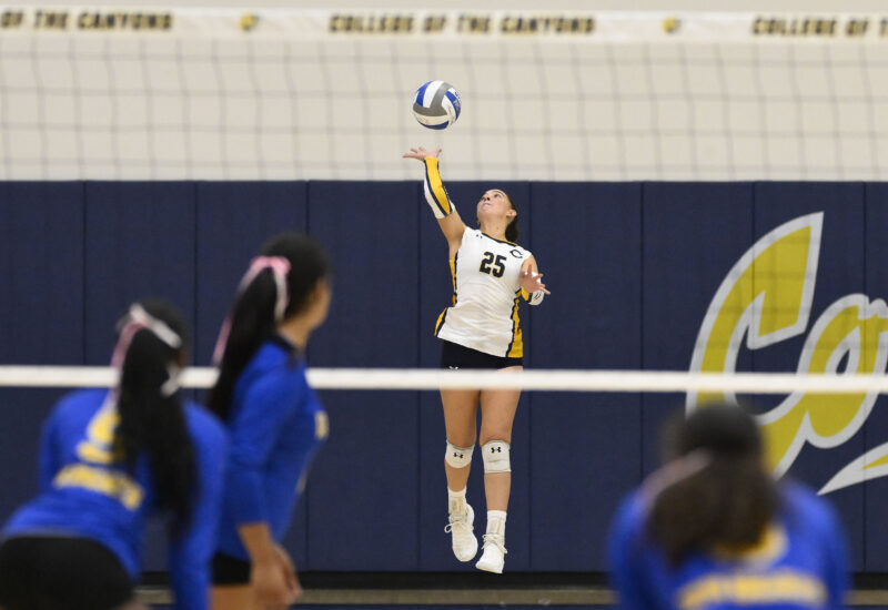  COC volleyball gets 3-1 road win at Antelope Valley