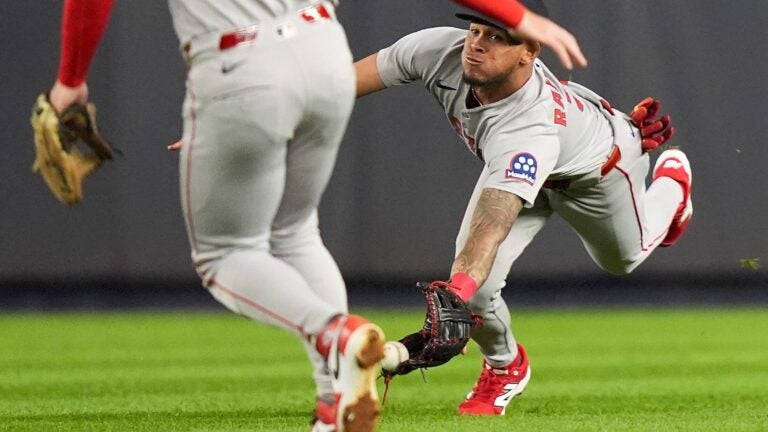 4 plays in a pivotal 4th inning doomed the Red Sox in a 4-0 Yankees Game 3 triumph