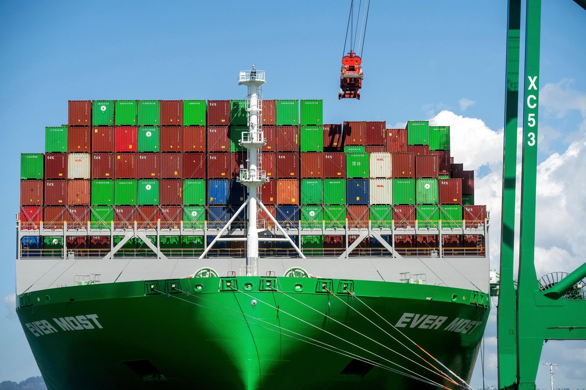  Nations meet to consider regulations to drive a green transition in shipping