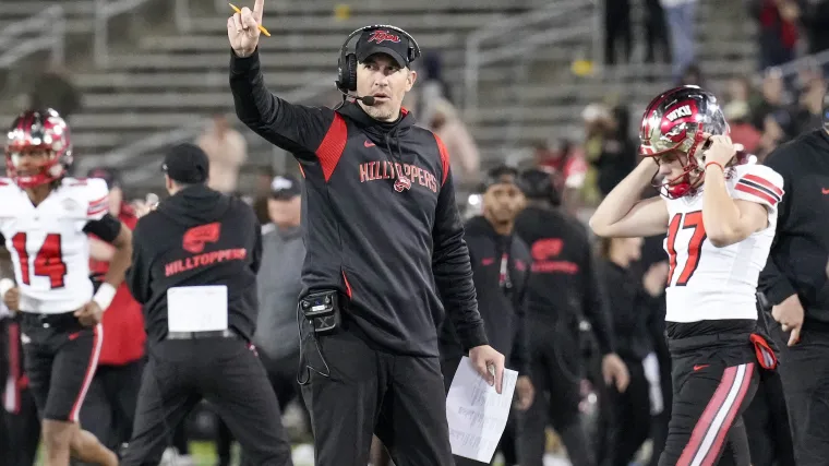 McIvor and Helton react after Hayward’s pick-six sparks Western Kentucky’s second straight road win