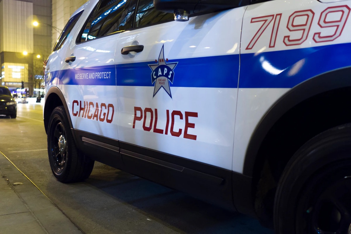 Alleged Armed Suspect Shot by Police After Confrontation in Chicago’s West 111th Place