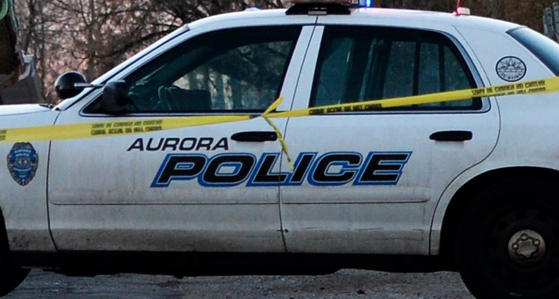 Sixth Avenue closed in Aurora after crash that injured 2