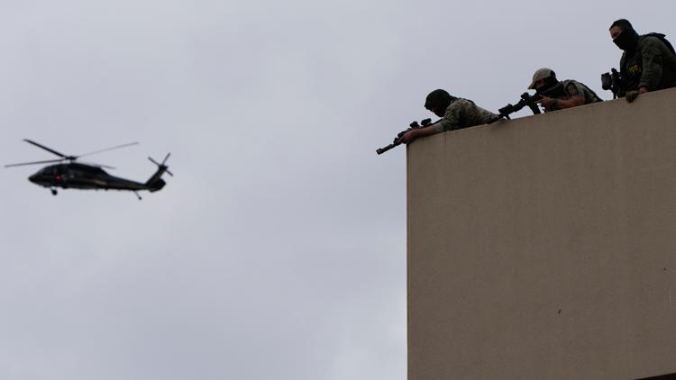  OHSU diverts emergency flights amid ‘laser party’ aimed at helicopters circling over Portland ICE facility