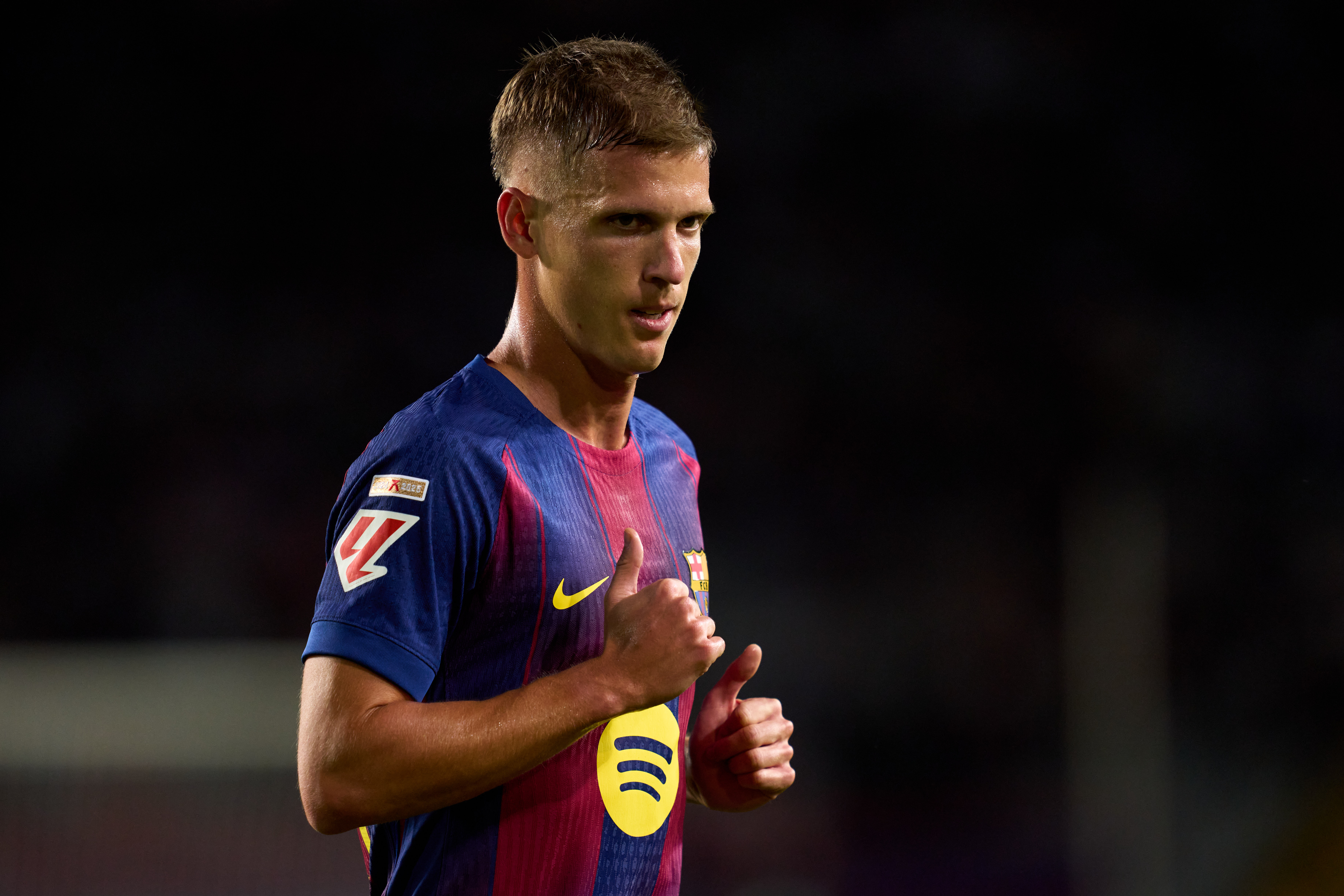 Barcelona issue statement on Dani Olmo injury after Spain star returns early from international duty