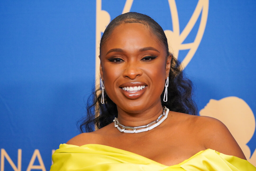  David Attenborough, 99, Breaks Record as Oldest Daytime Emmy Winner. ‘General Hospital’ Wins Big