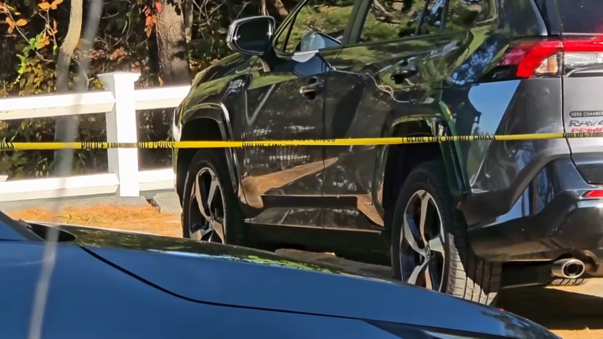 Uber driver carjacked at gunpoint by 2 masked suspects, Norwood police say