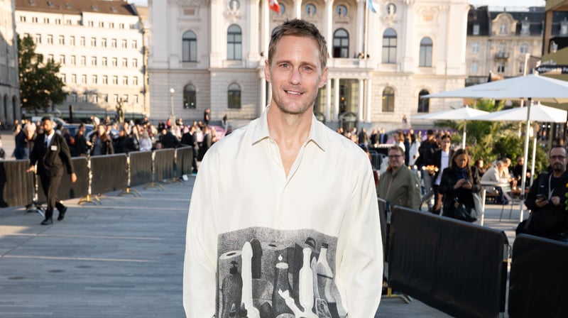  Alexander Skarsgard Wears Dildo Shirt to ‘Pillion’ Premiere, Talks Sexuality & His Own BDSM Experiences