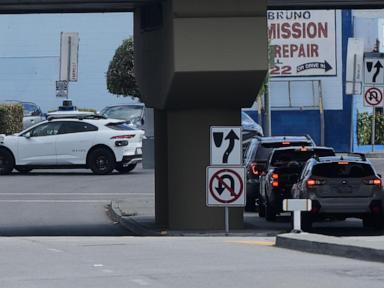  California police pull over a self-driving Waymo for an illegal U-turn, but they can’t ticket