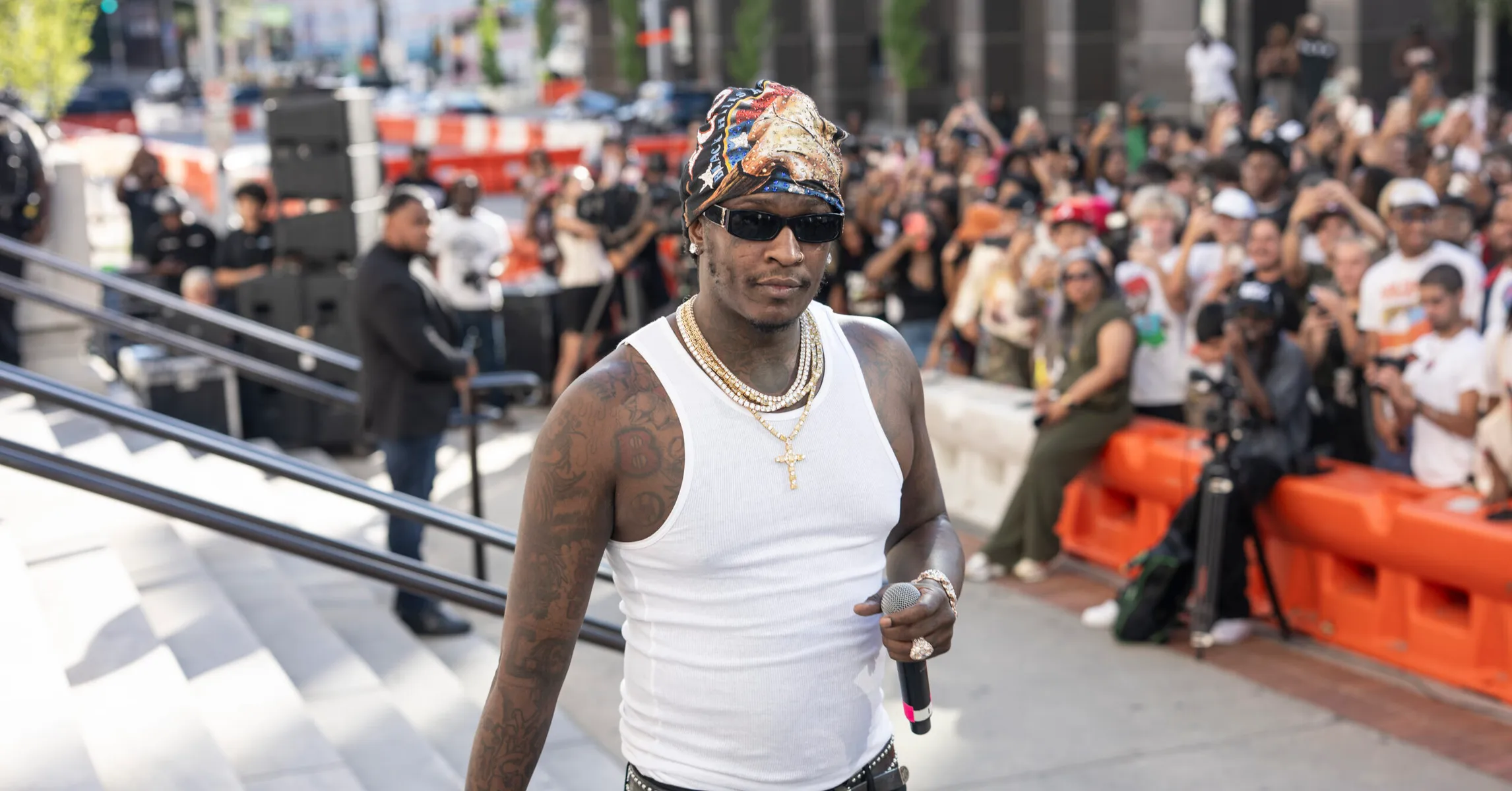  Photos Of Young Thug Meeting Fans At Georgia State University’s Homecoming Go Viral