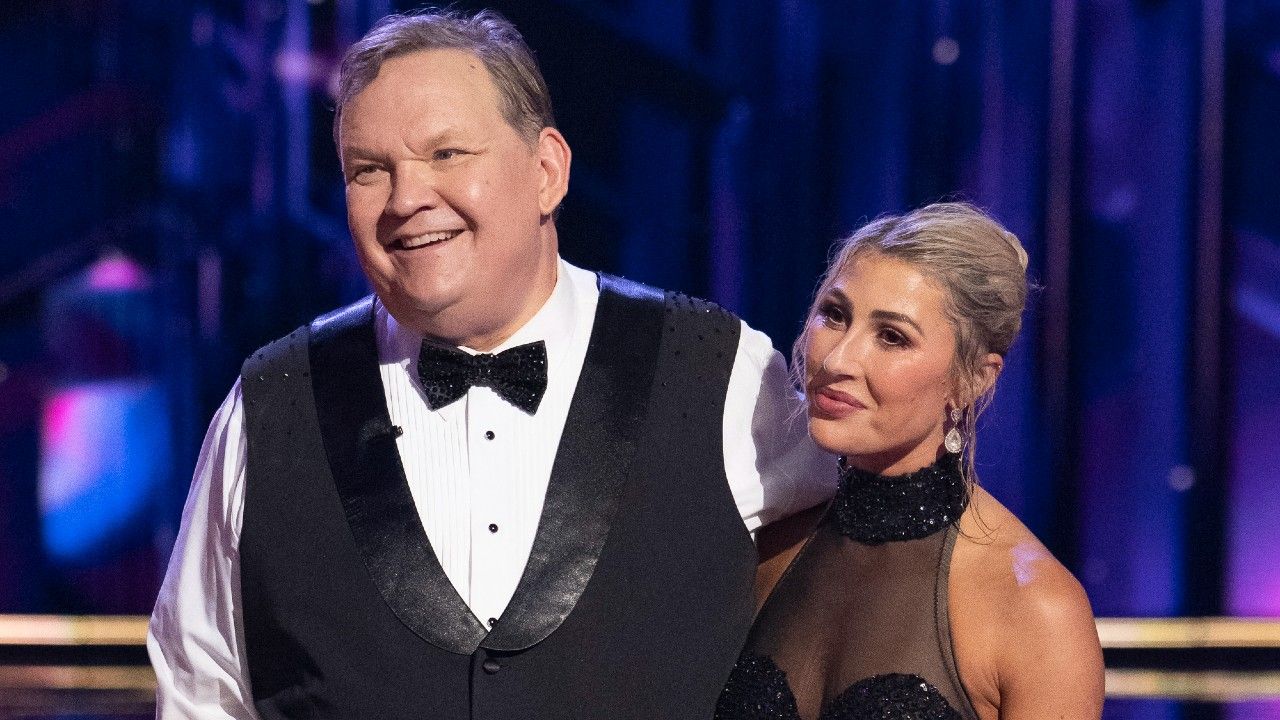  Dancing With The Stars’ Andy Richter Is Killing Me With These Hilarious Rehearsal Videos, But They’re Not Addressing My Biggest Worry For The Next Round