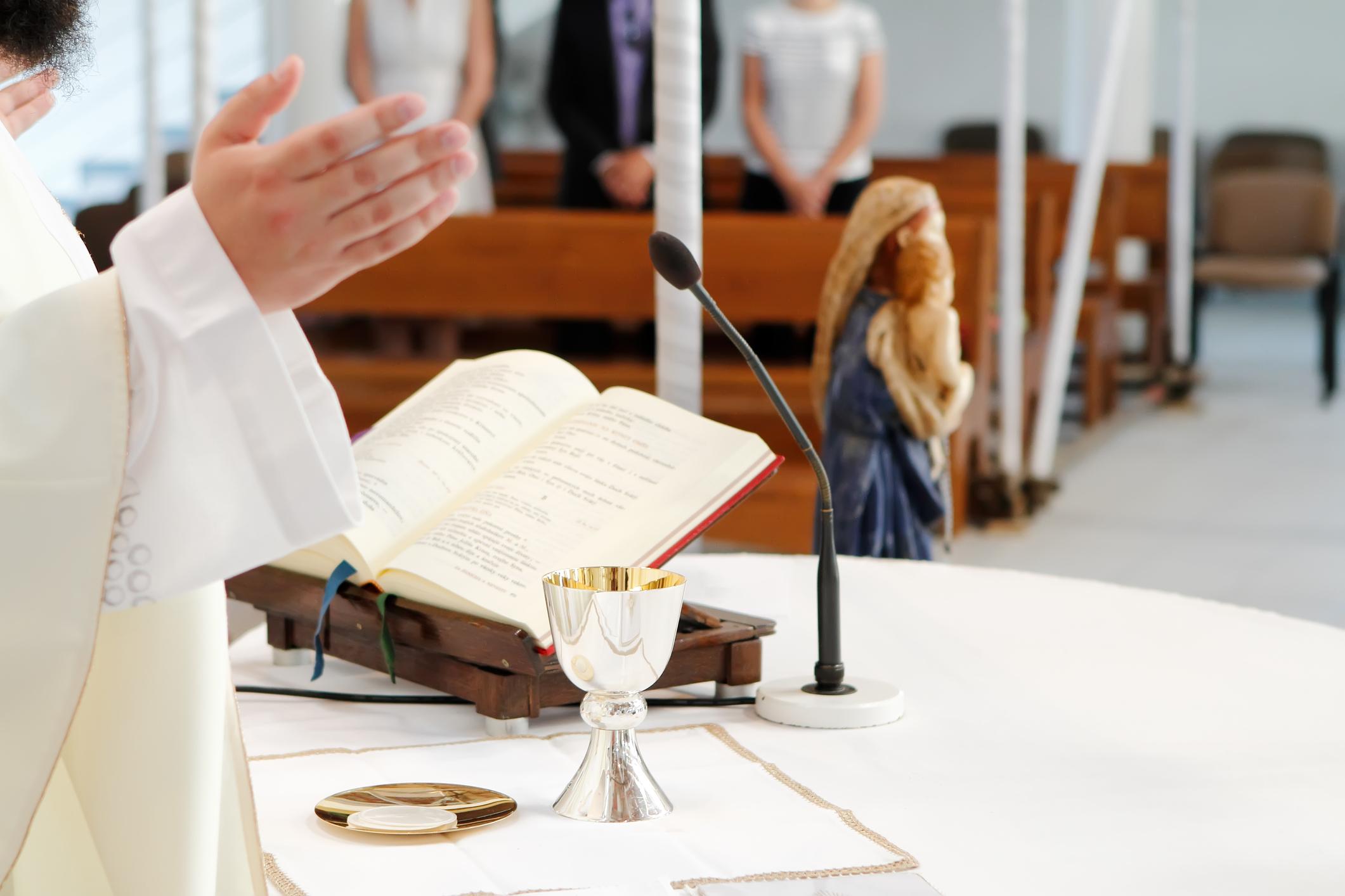 Asking Eric: Siblings clash over commemorating deceased sister