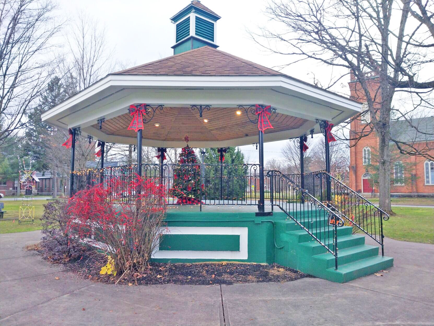 Camden tree lighting ceremony scheduled for Saturday