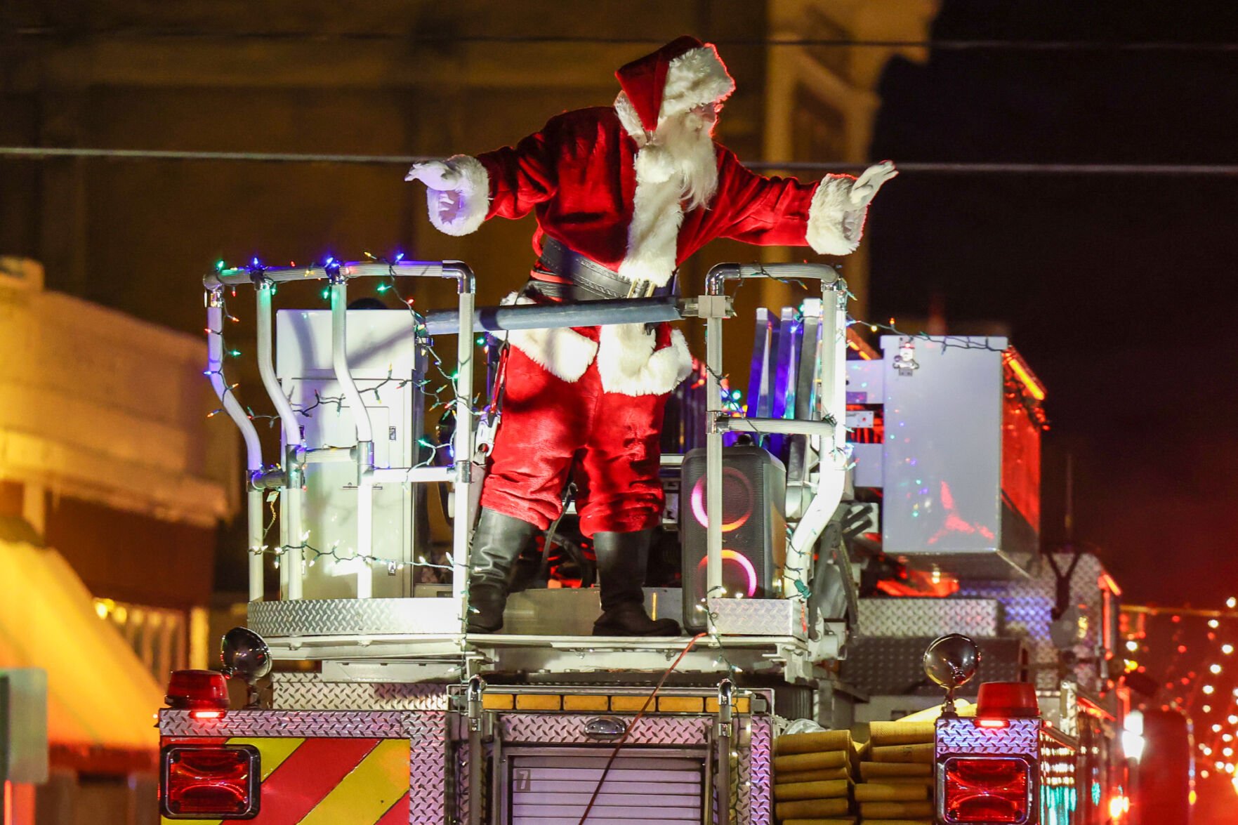 Christmas Night Light Parade in downtown Pocatello will kick off holiday shopping weekend