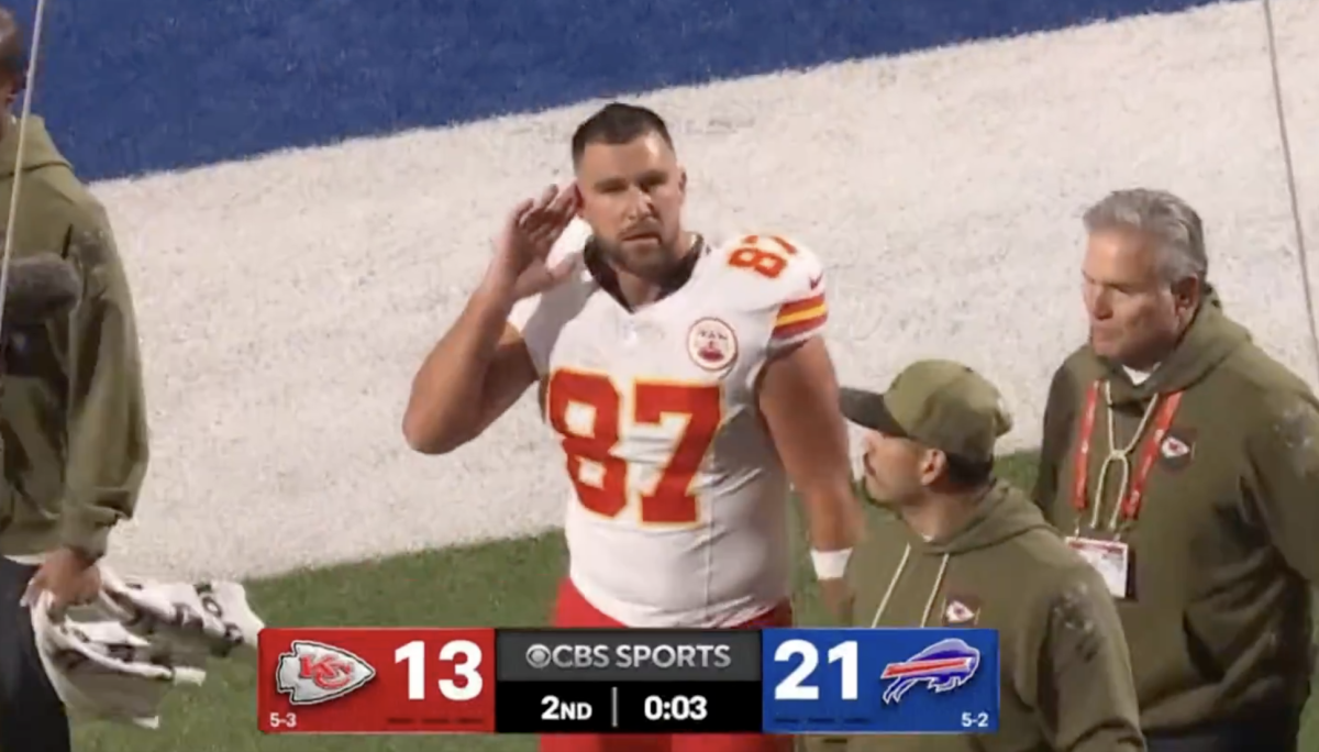 Lip Reader Reveals What Travis Kelce Told Bills Crowd Sunday Night