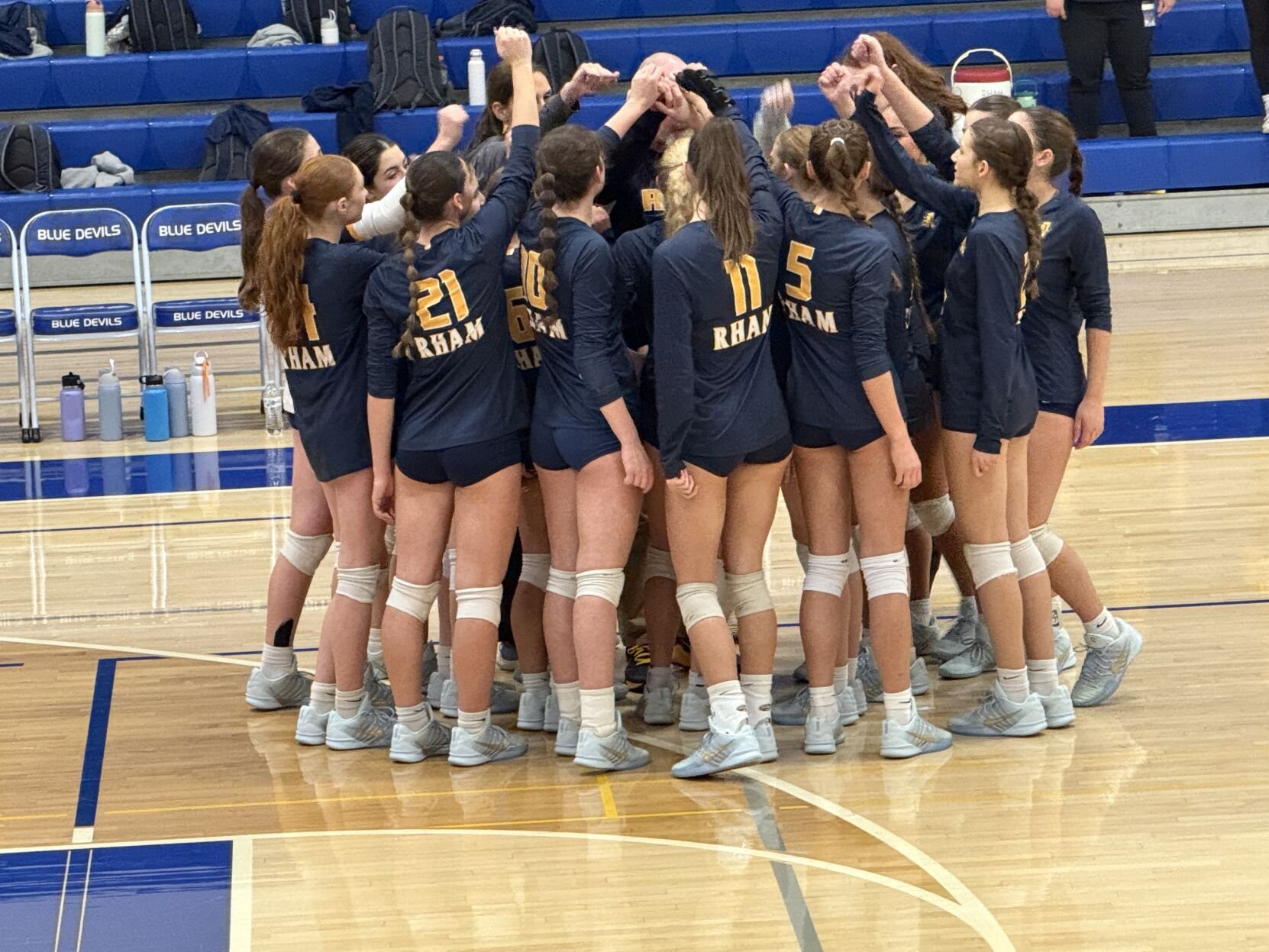 RHAM girls volleyball sweeps Sacred Heart Academy, advances to third state finals in four years