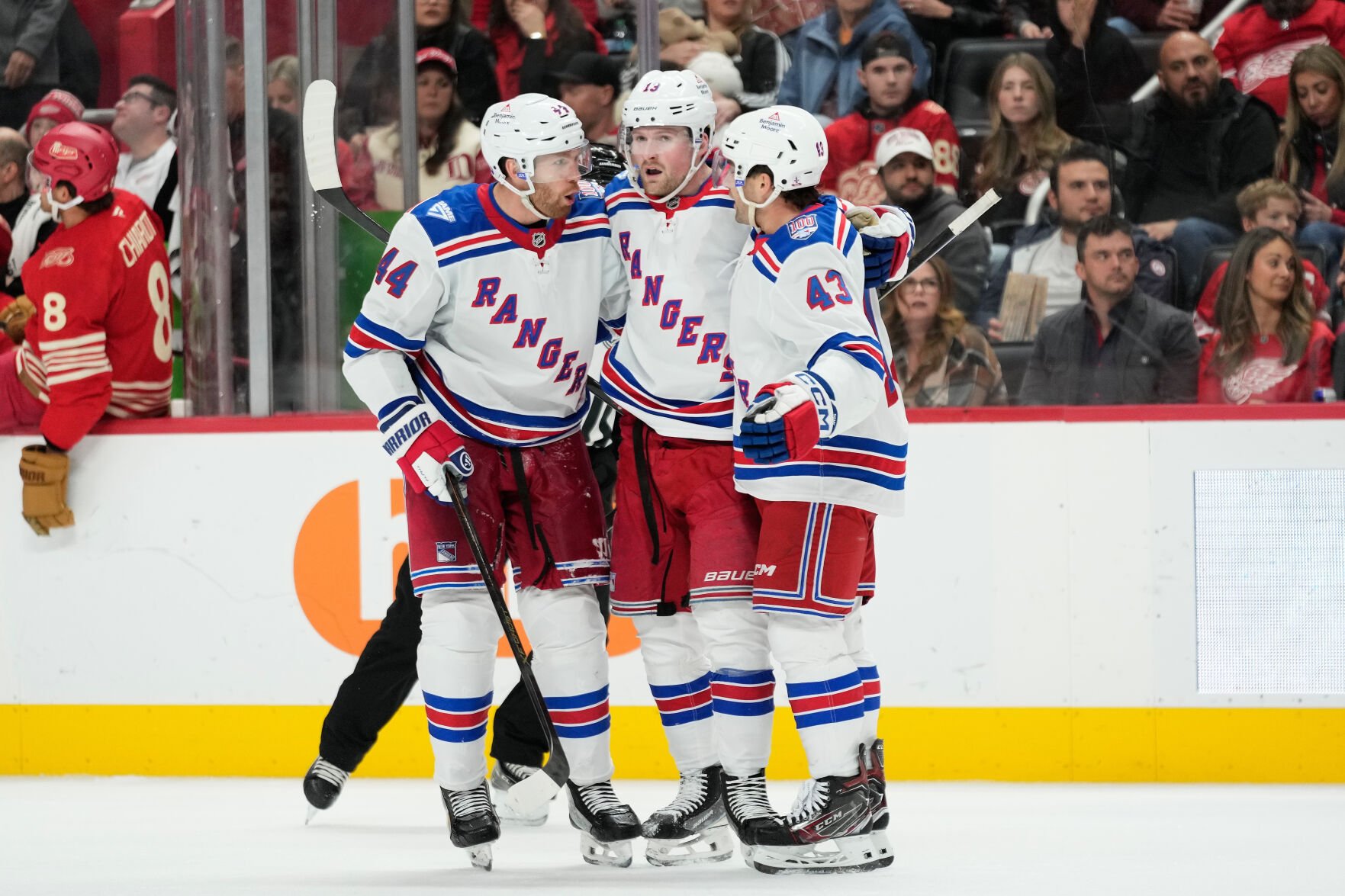 Lafreniere scores go-ahead goal and Rangers snap 4-game skid with 3-2 win over Blues