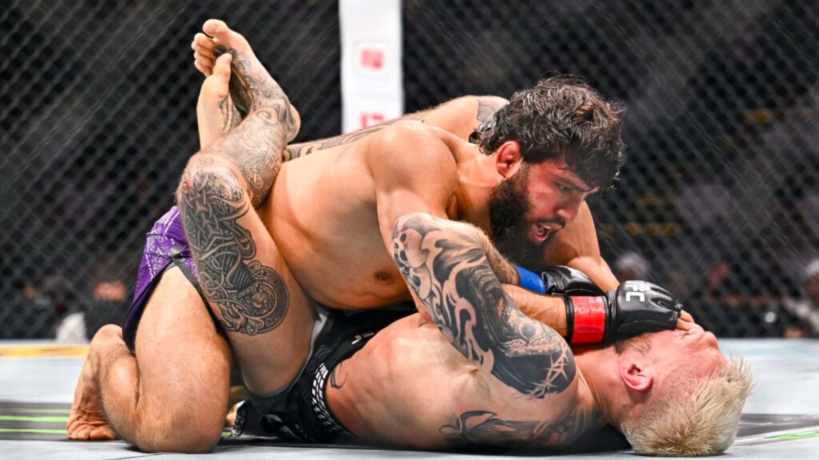 Islam Makhachev reacts to Arman Tsarukyan’s ‘statement’ win at UFC Qatar