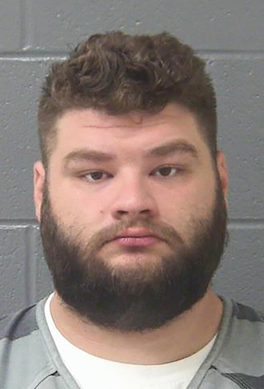 Man charged with soliciting sex from teenage girls over Snapchat
