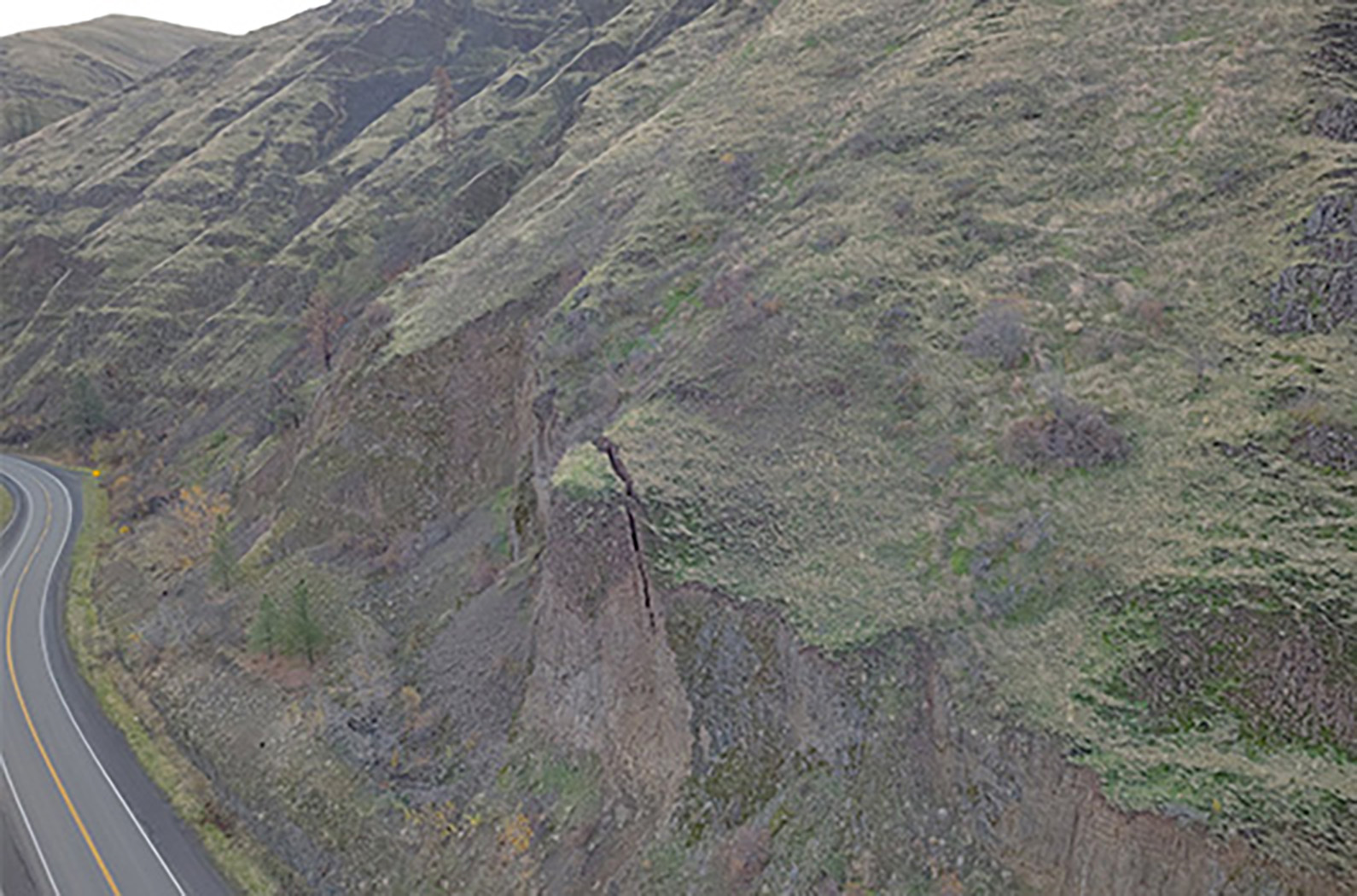 U.S. 12 closure begins at noon today as crews work on unstable rock slope near Arrow Bridge
