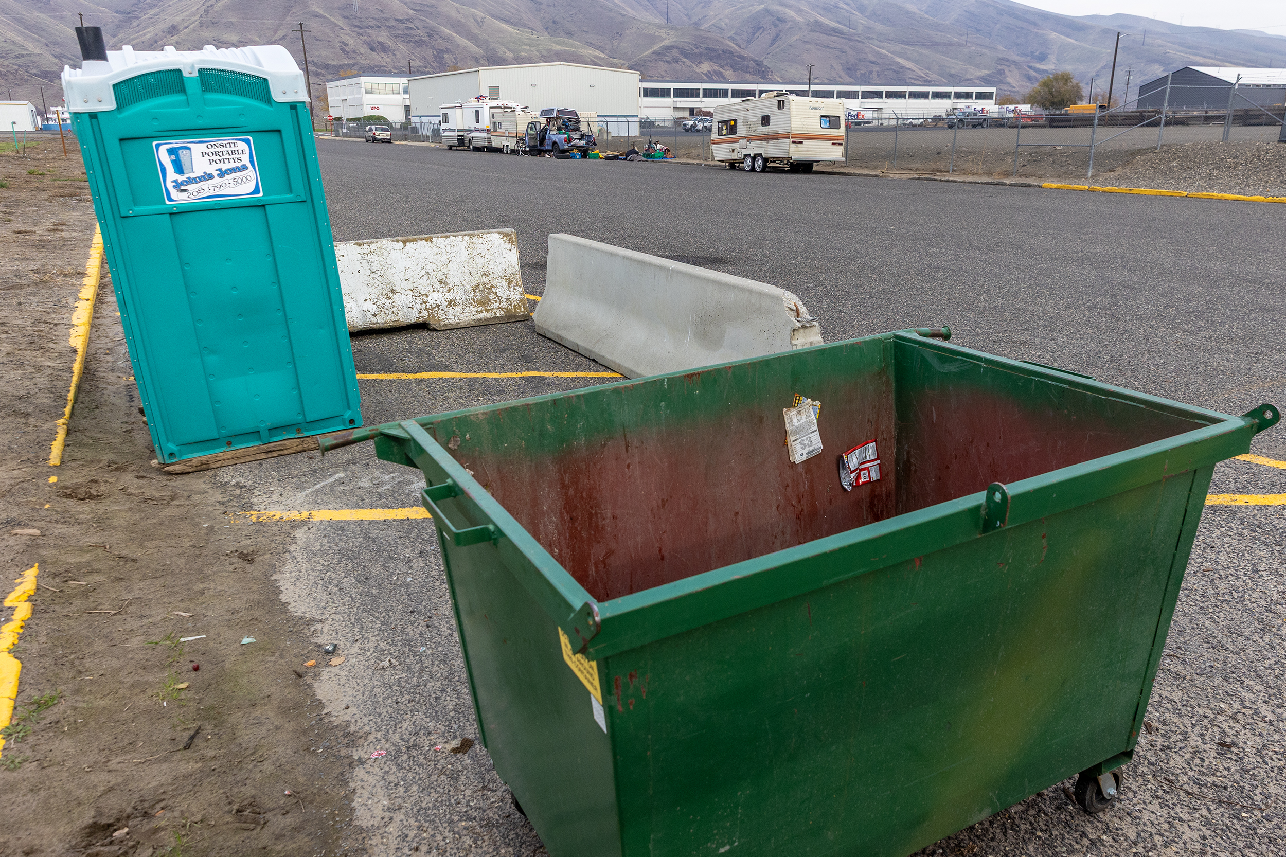 Officials tackle varied homeless concerns