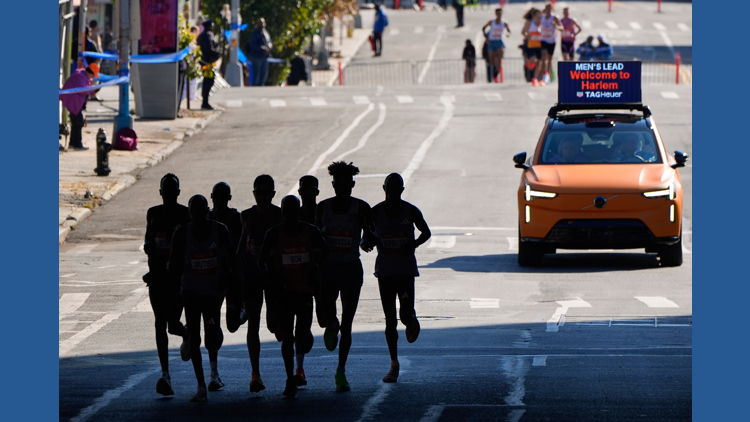 Top photos of the 2025 New York City Marathon