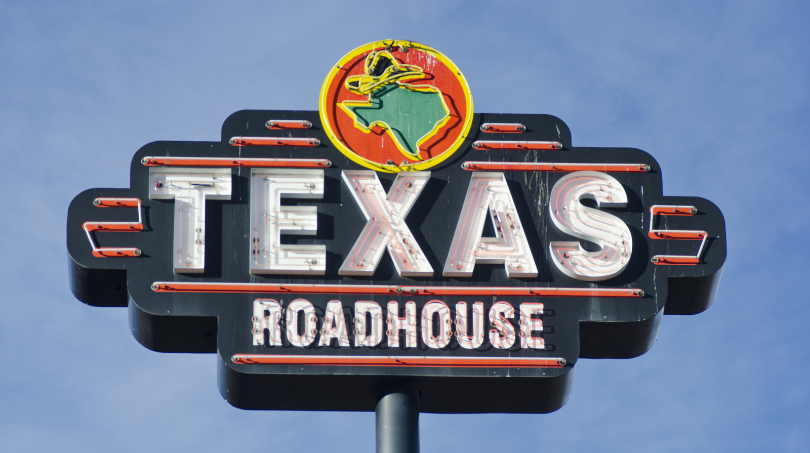 The Texas Roadhouse Recipe Change That Customers Started A Petition Over