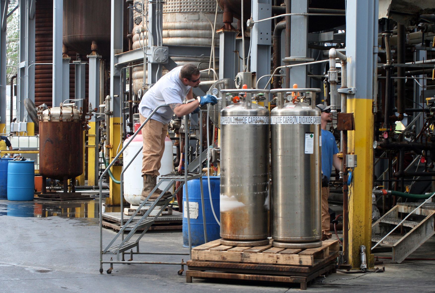 Lewis Chemical announces expansion