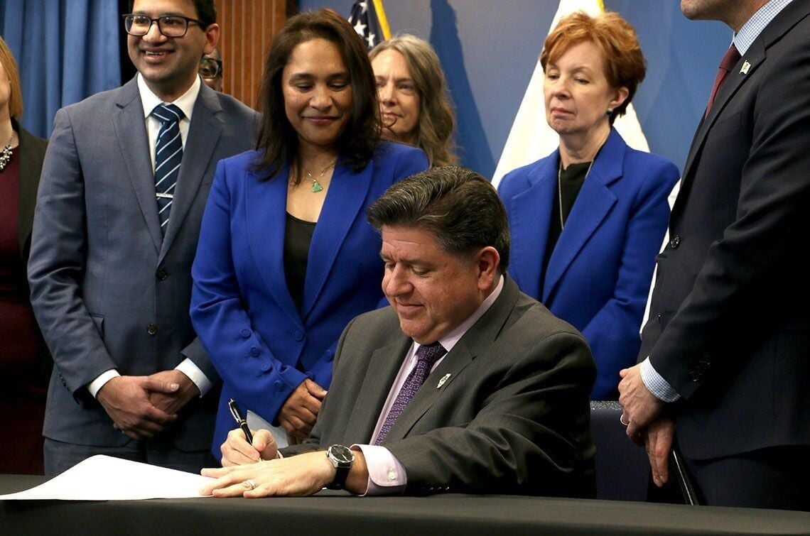 Prizker signs bill permitting Illinois to set state-specific vaccine guidelines