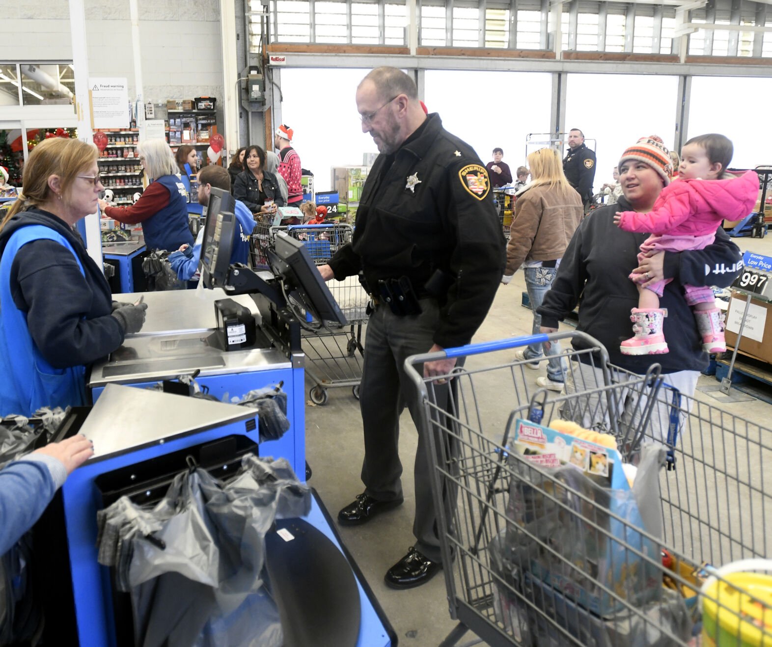 Sheriff’s office helps kids in need