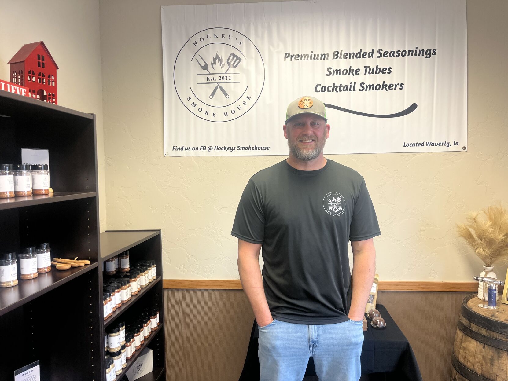 Hockey’s Smokehouse brings its smoked favorites to a new catering service and storefront