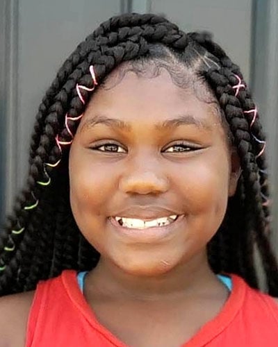 : T’naajsha-D’abreia Sims (VA)