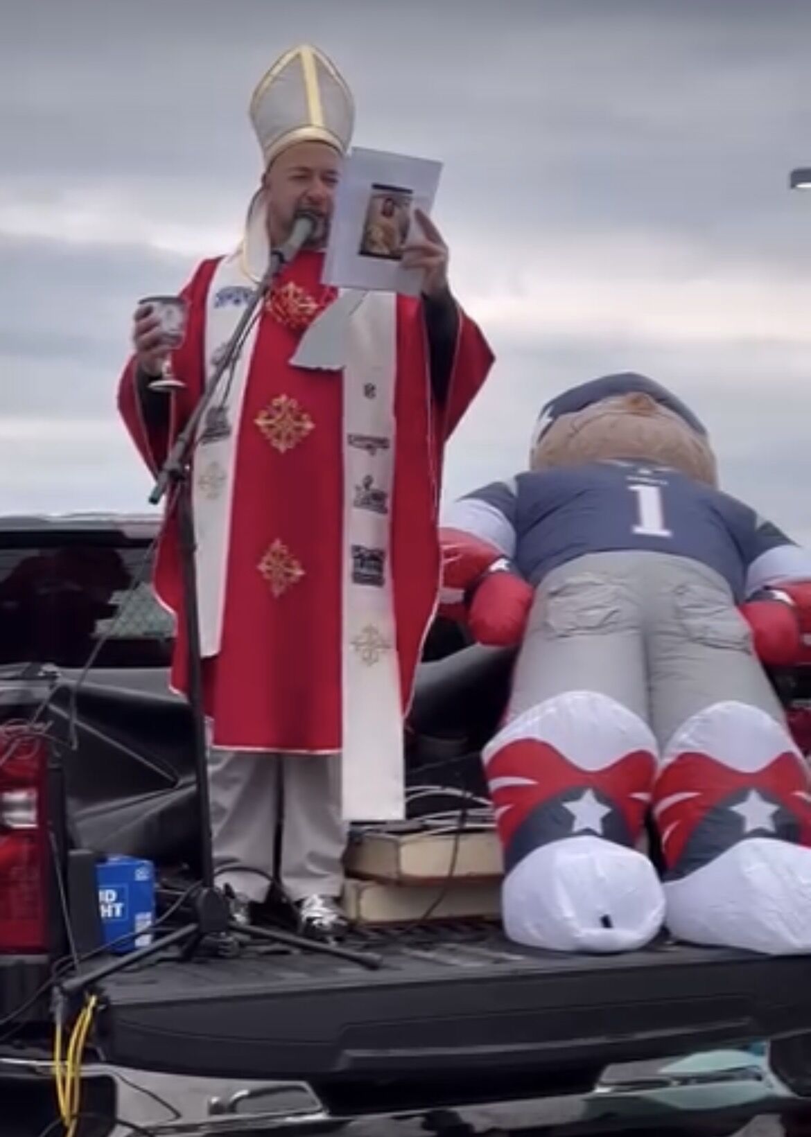 ‘Father Foxboro’ revels in role of Gillette Stadium’s tongue-in-cheek clergyman
