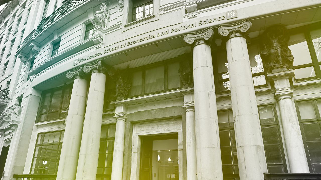 What Can Economists Agree on These Days?