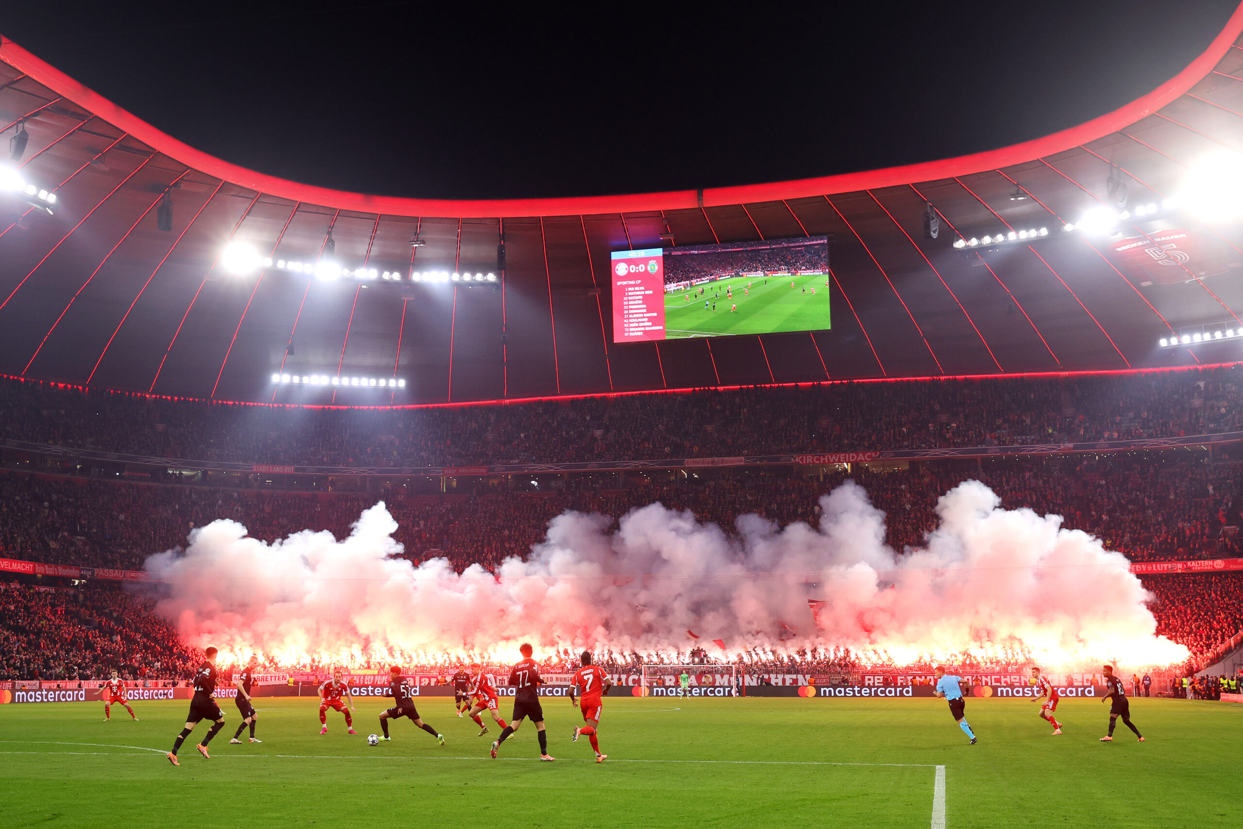 Sporting CP and Bayern Munich fined after fan infractions in UCL encounter