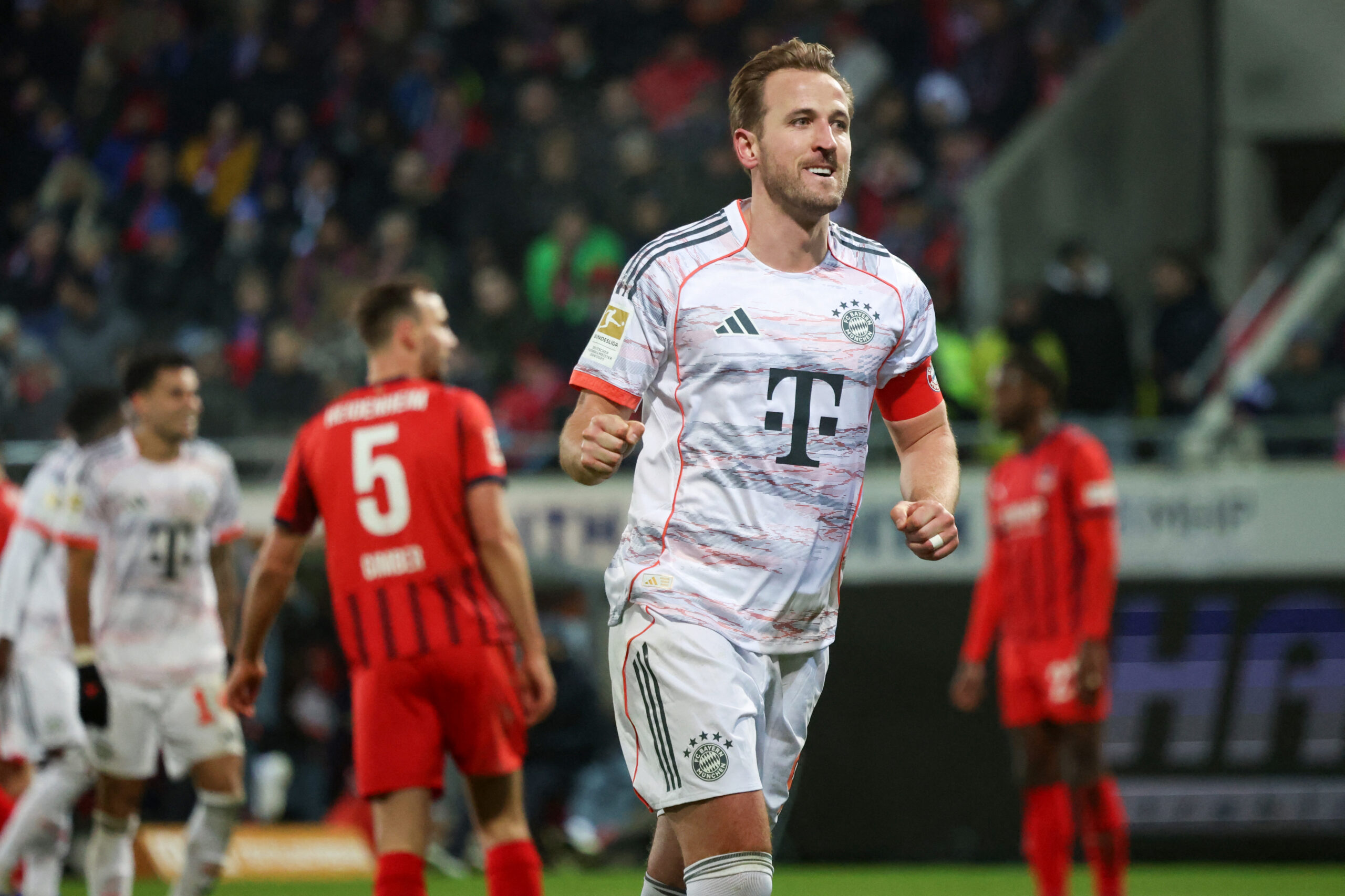 Bayern Munch star Harry Kane reflects on a successful 2025