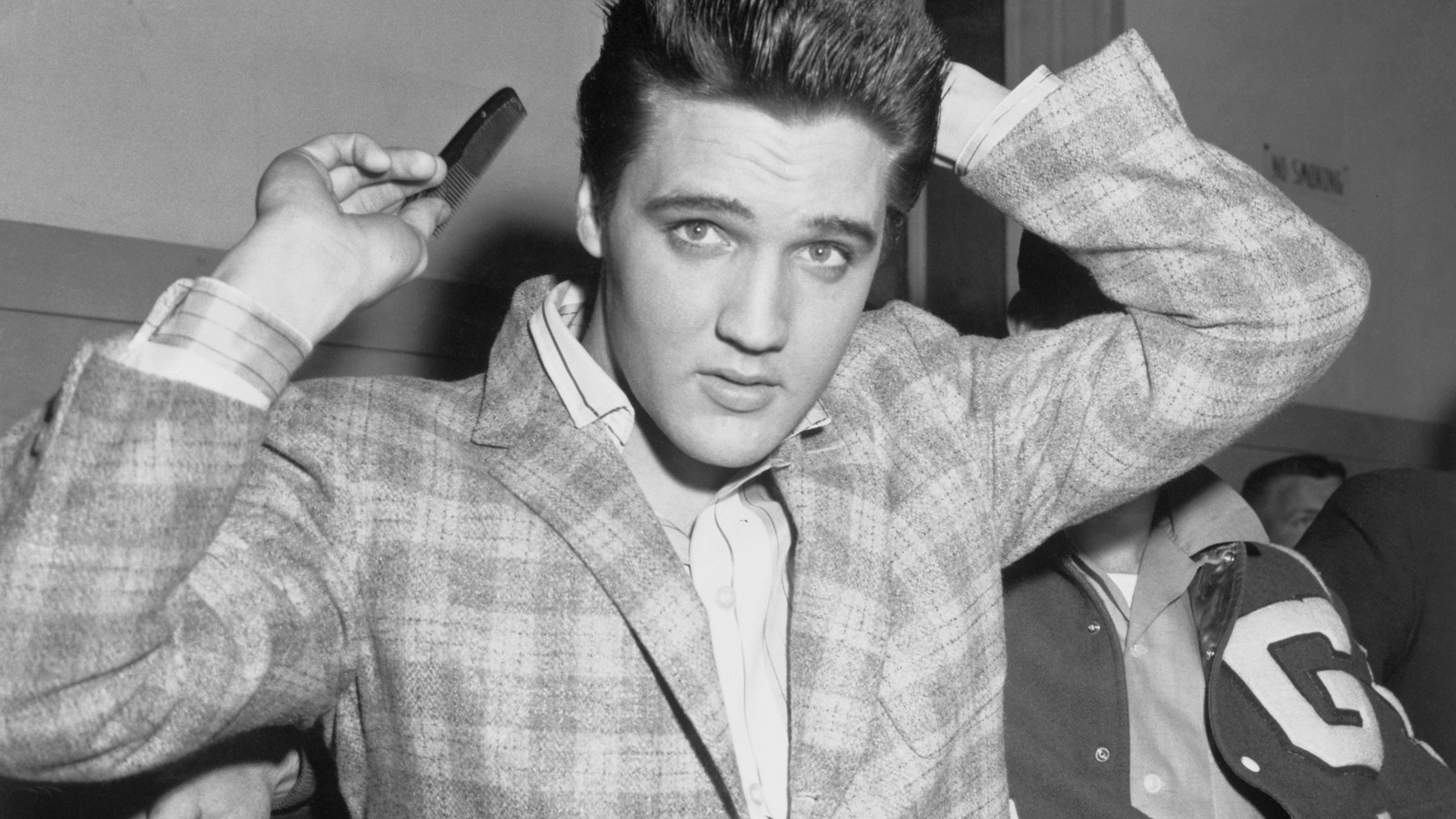 The California Mexican Diner That Elvis Loved Still Serves His Favorite Order