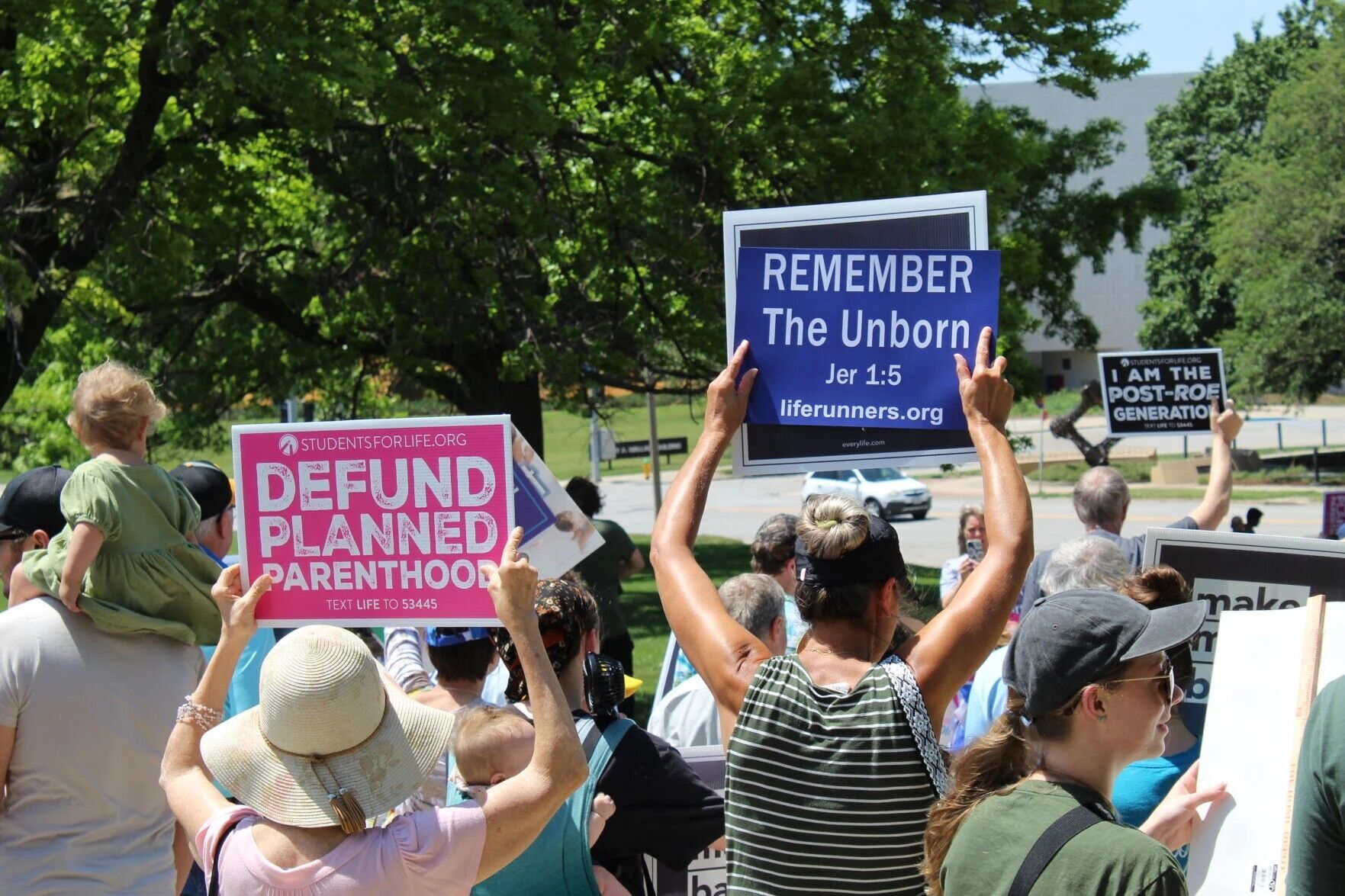 Will restrictions on abortion medication in Iowa emerge during the 2026 legislative session?