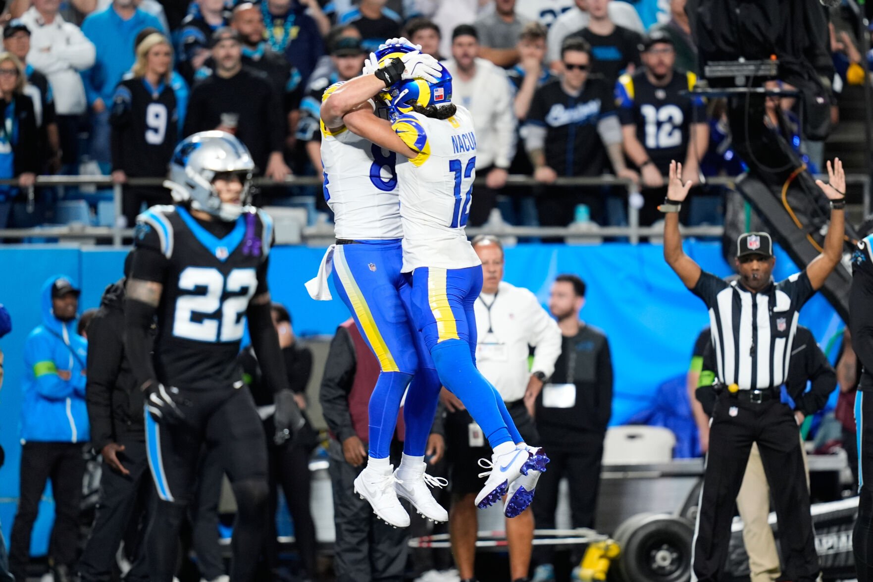 Stafford’s late TD pass to Parkinson lifts the Rams past the Panthers 34-31 in tense playoff opener
