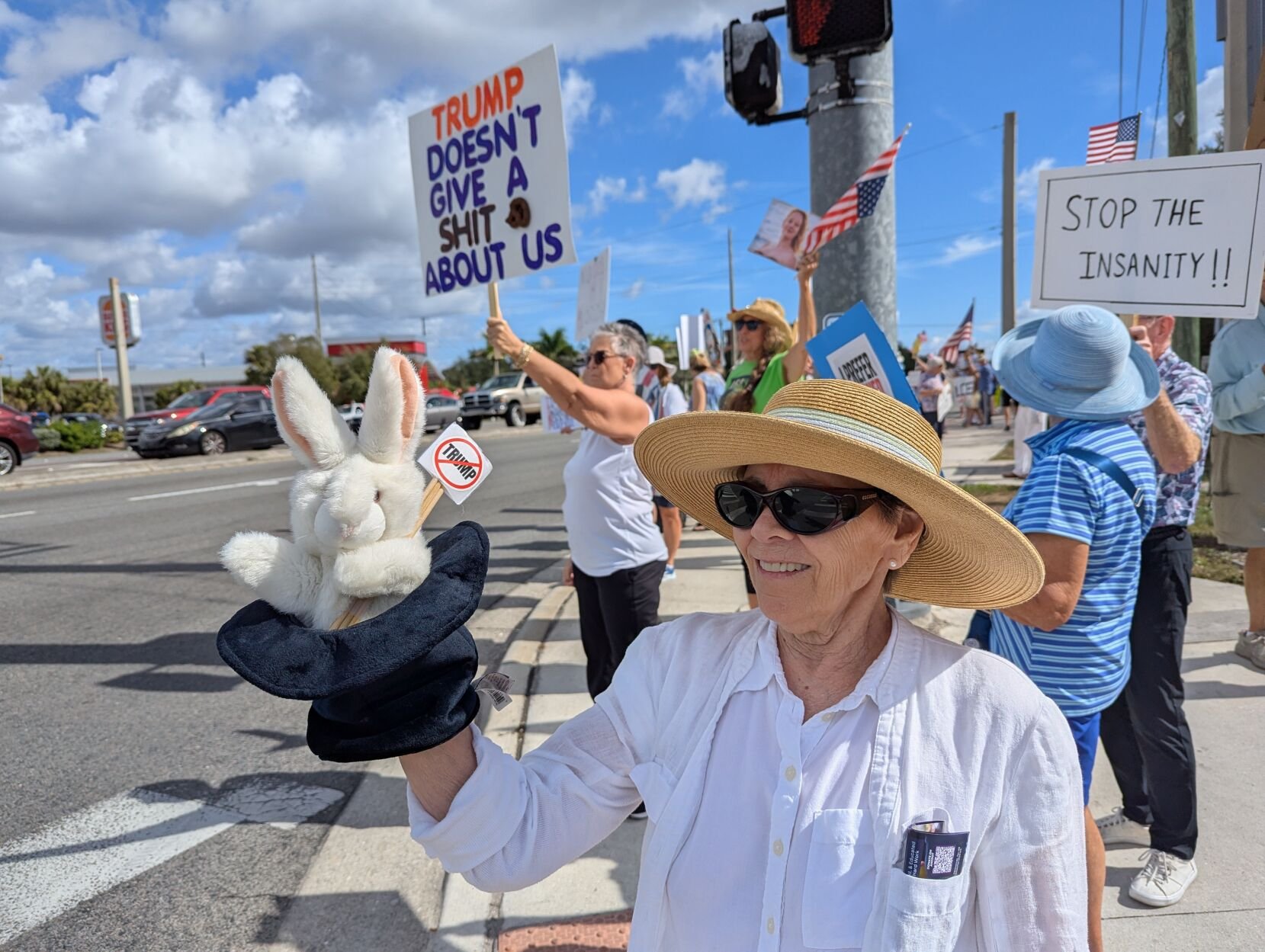 WITH VIDEOS: Hundreds protest ICE, Trump administration